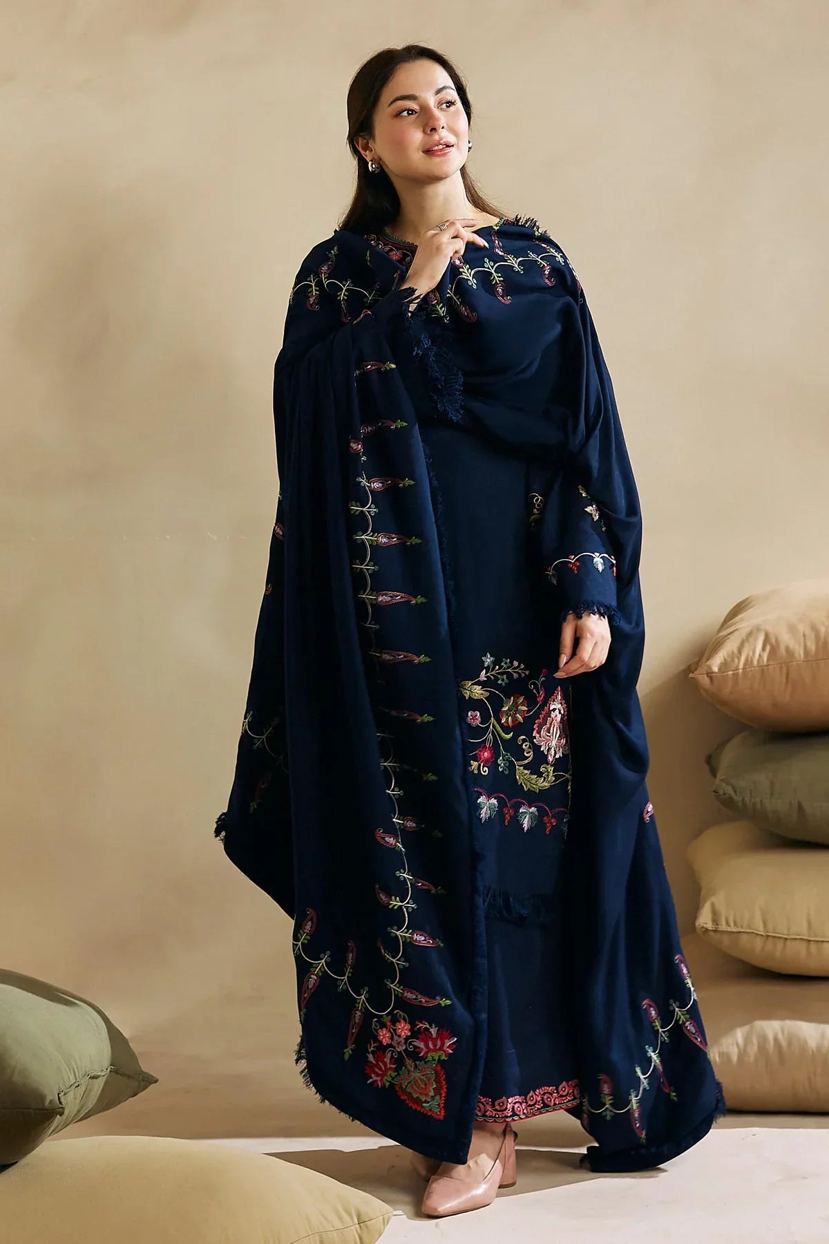 Zara Shahjahan - WOOL MAREENA 3PC EMBROIDERED DRESS D-331